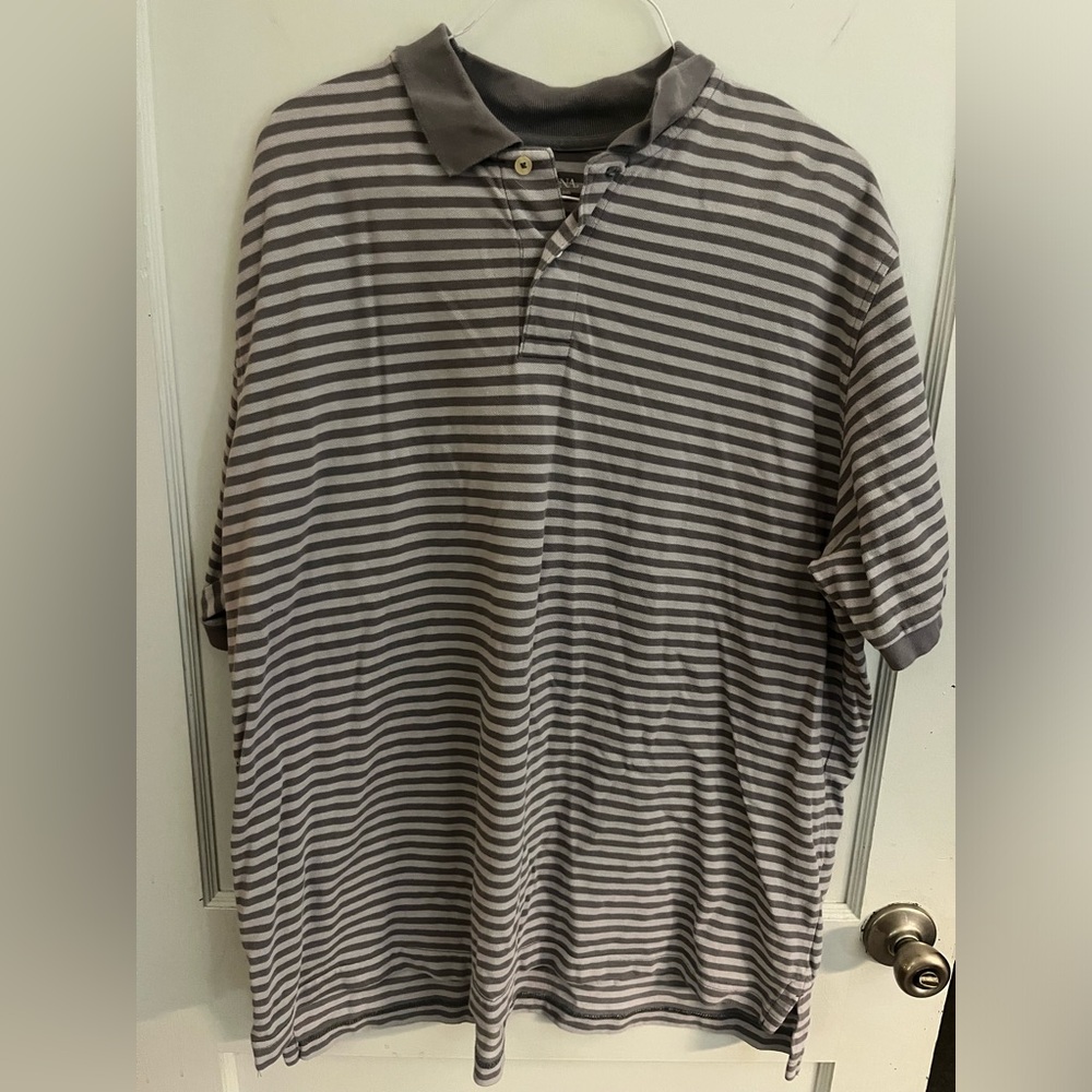 Mens polo brand is merona, size 2X